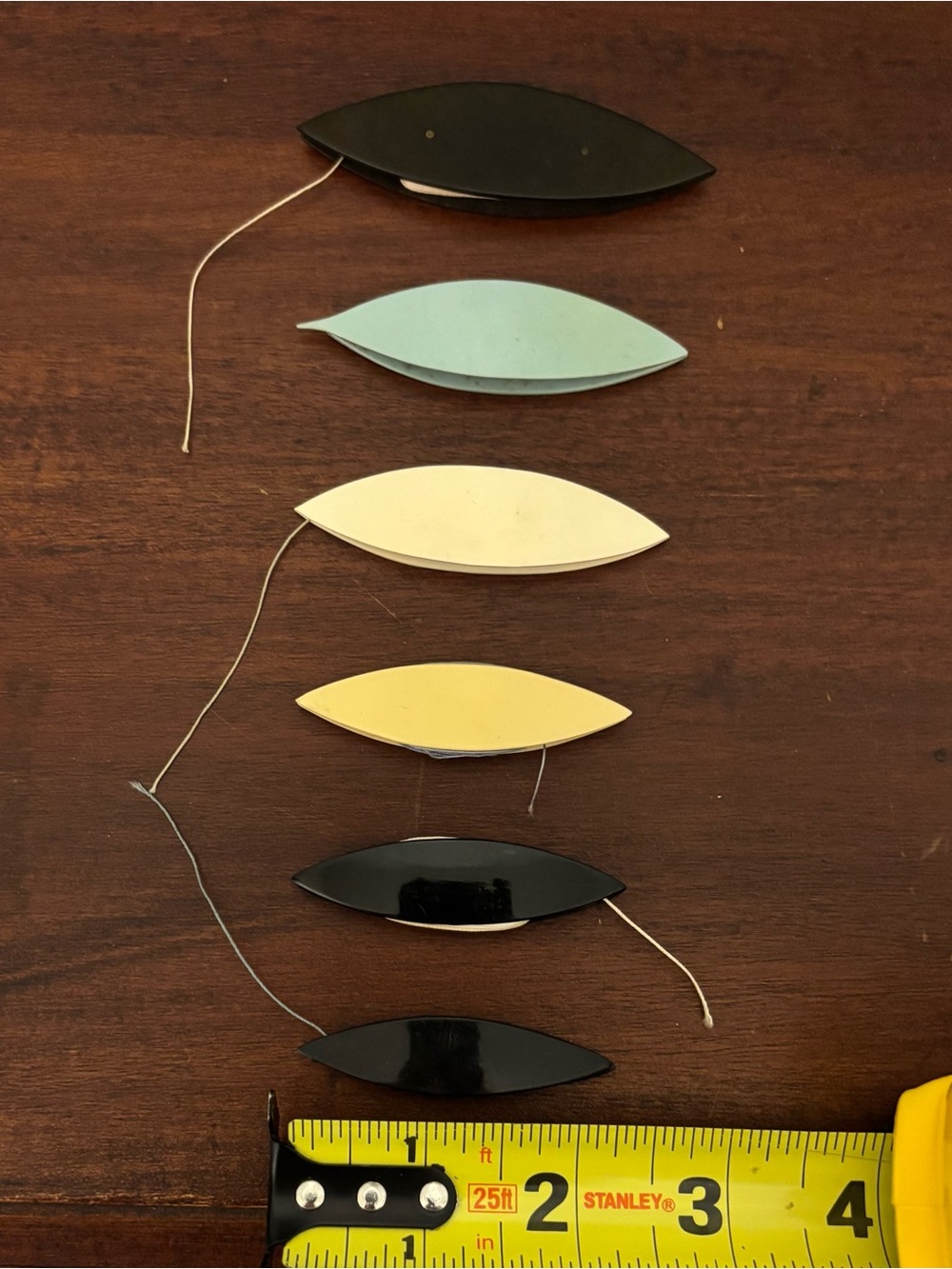 Lot of Six Vintage Celluloid Tatting Shuttles - Picture 2 of 9